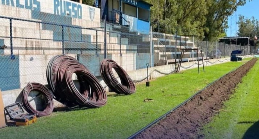 RIEGO ARTIFICIAL EN LA CANCHA DE SARMIENTO DE ETRURIA