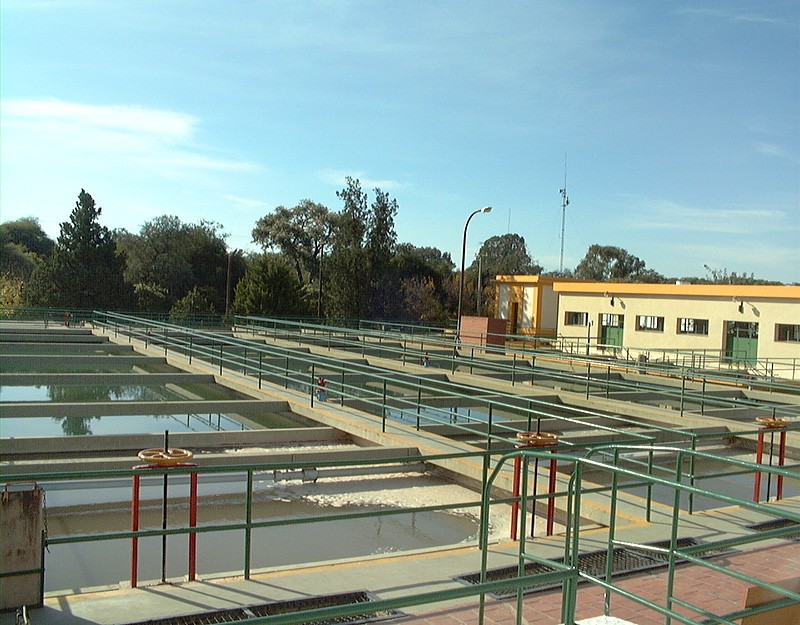 PIDEN UN USO RACIONAL DEL AGUA POTABLE