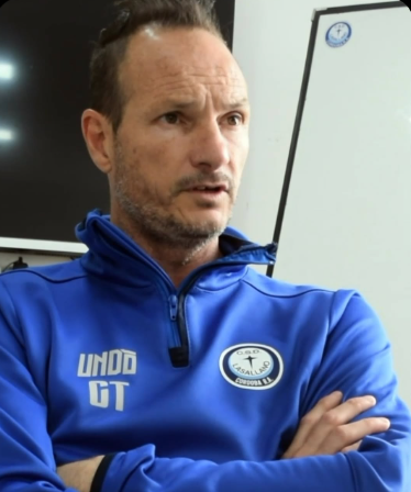 LLEGA UN COORDINADOR DE DIVISIONES INFERIORES A LAMBERT