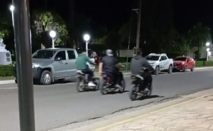 WENCESLAO ESCALANTE: MOTOS Y RUIDOS MOLESTOS