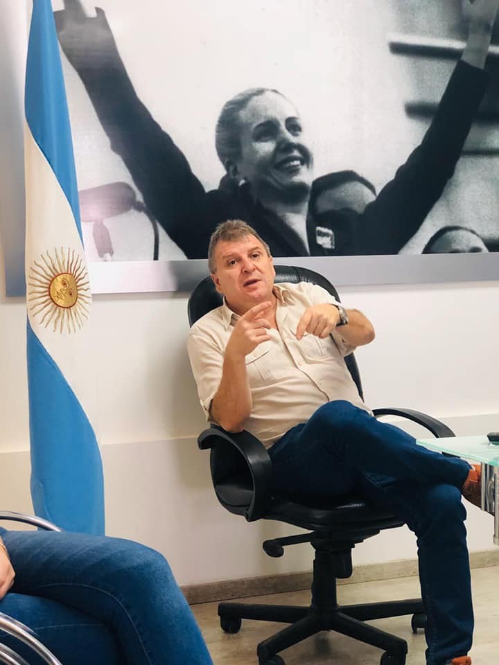 CRÍTICAS A MILEI EN LEONES