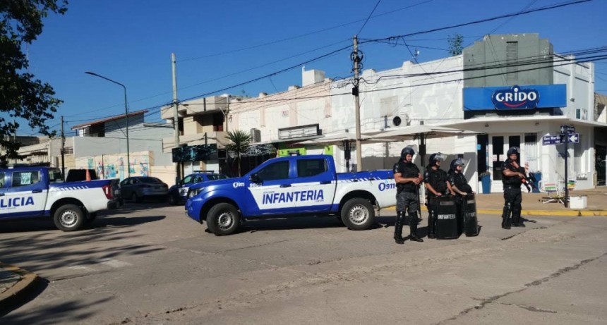 SECUESTRO DE PIROTECNIA EN MAXIKIOSCO