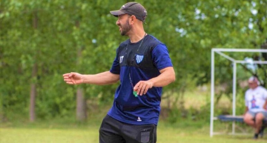 SARMIENTO DE ETRURIA APUESTA A PIPO DRAGONETTI