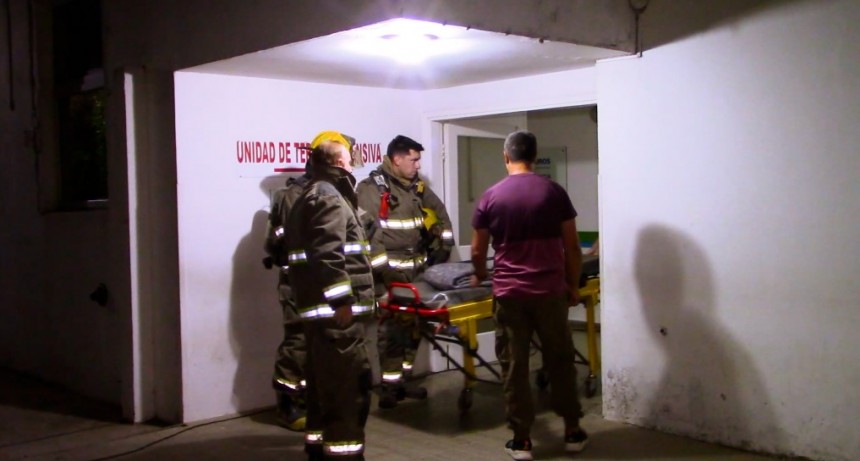 BELL VILLE: PRINCIPIO DE INCENDIO EN LA CLÍNICA MAYO