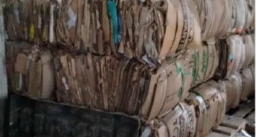 CINCO MIL KILOS DE CARTÓN PARA RECICLADO