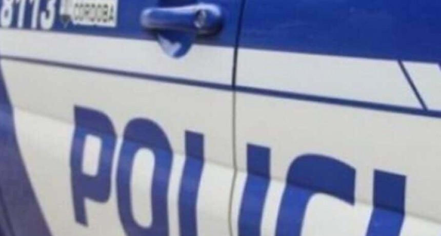 BELL VILLE: LES ROBARON MIENTRAS CENABAN