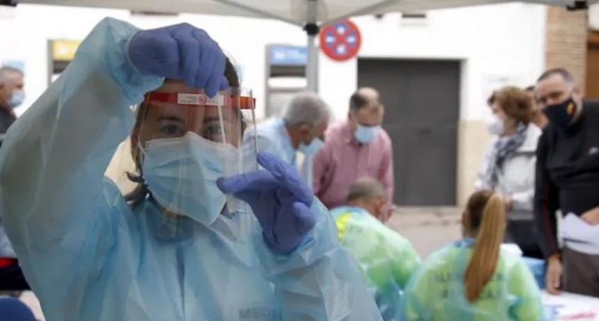 49.122 NUEVOS CONTAGIOS DE COVID-19 EN EL PAÍS