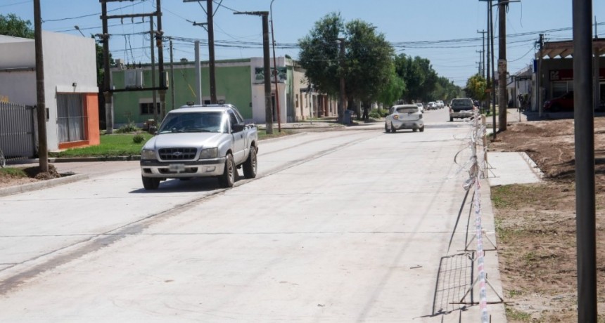 YA SE PUEDE CIRCULAR POR CALLE CHUBUT