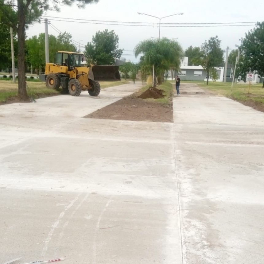 PAVIMENTACIÓN DE BARRIO DON ADOLFO TERMINADA