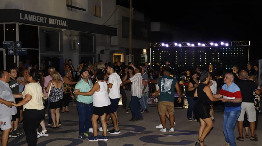 TARDECITAS EN LA PEATONAL CADA VEZ MÁS CONCURRIDAS