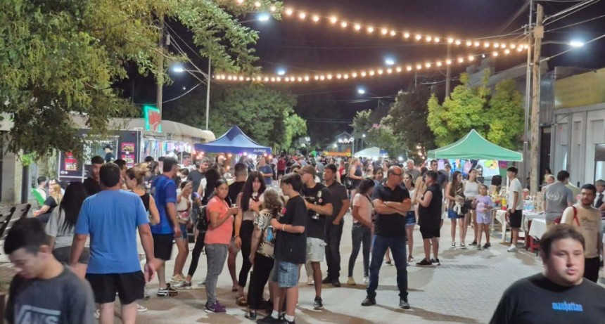 UNA HERMOSA TARDECITA EN LA PEATONAL