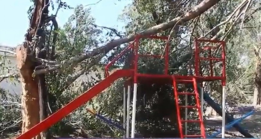 HACE UN AÑO: EL DÍA DESPUÉS DEL TORNADO 