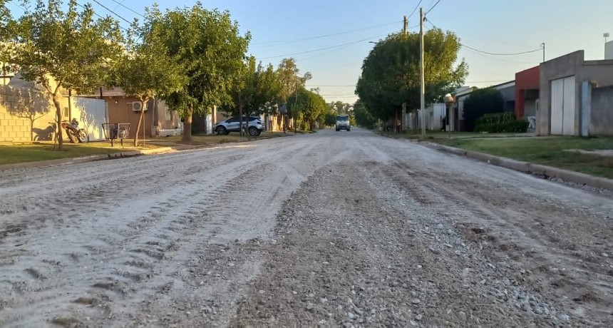 UNA CUADRA DE MEJORADO EN CALLE CATAMARCA