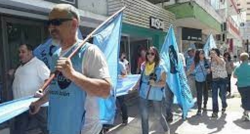 LA UEPC UNIÓN CONVOCA A MOVILIZARSE EN BELL VILLE