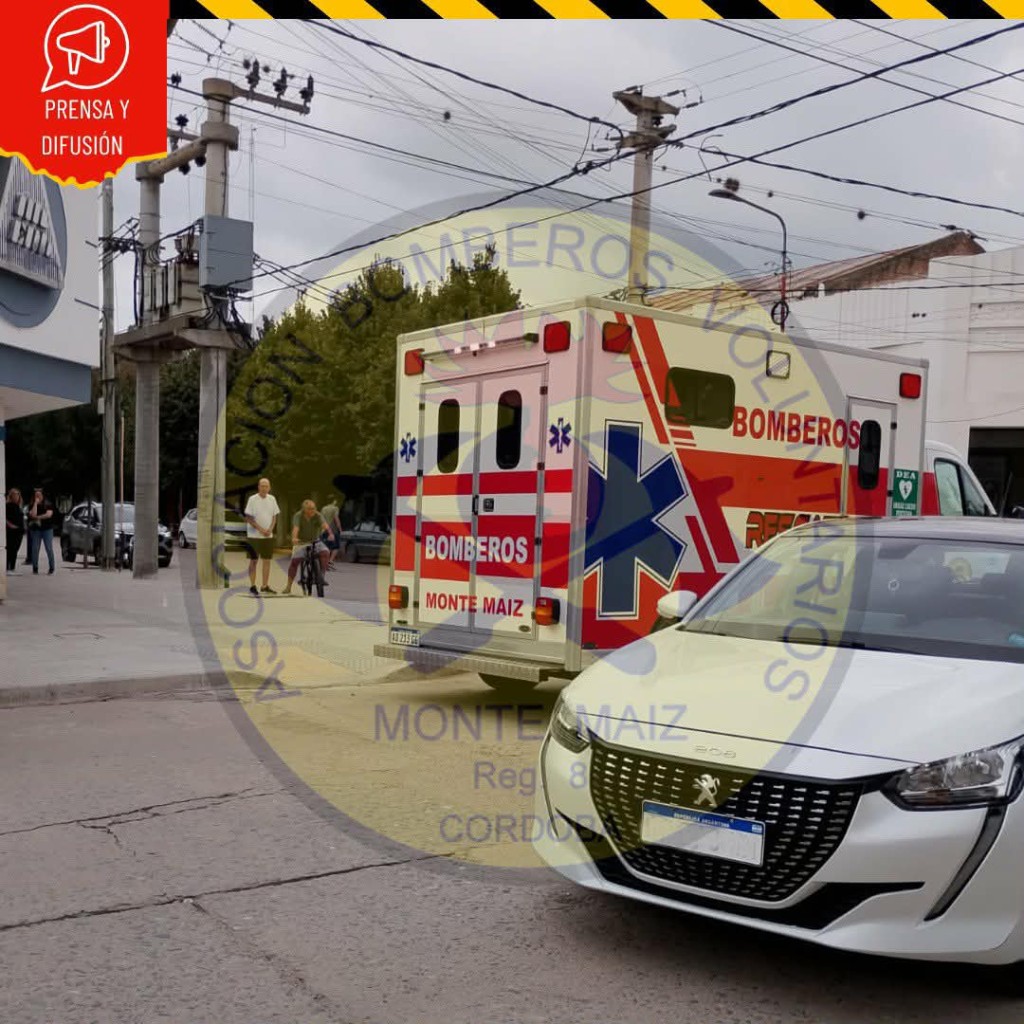 CHOQUE ENTRE AUTO Y BICICLETA