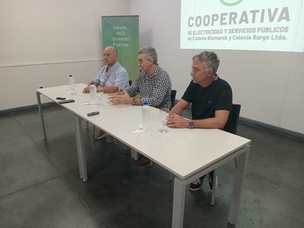 COOPERATIVA EL&Eacute;CTRICA INAUGURA SU NUEVO EDIFICIO