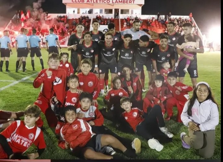 LAMBERT PERDI&Oacute; POR PENALES