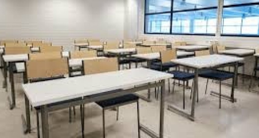 LA MAYOR&Iacute;A DE LOS DOCENTE DE MONTE MA&Iacute;Z ADHIEREN AL PARO