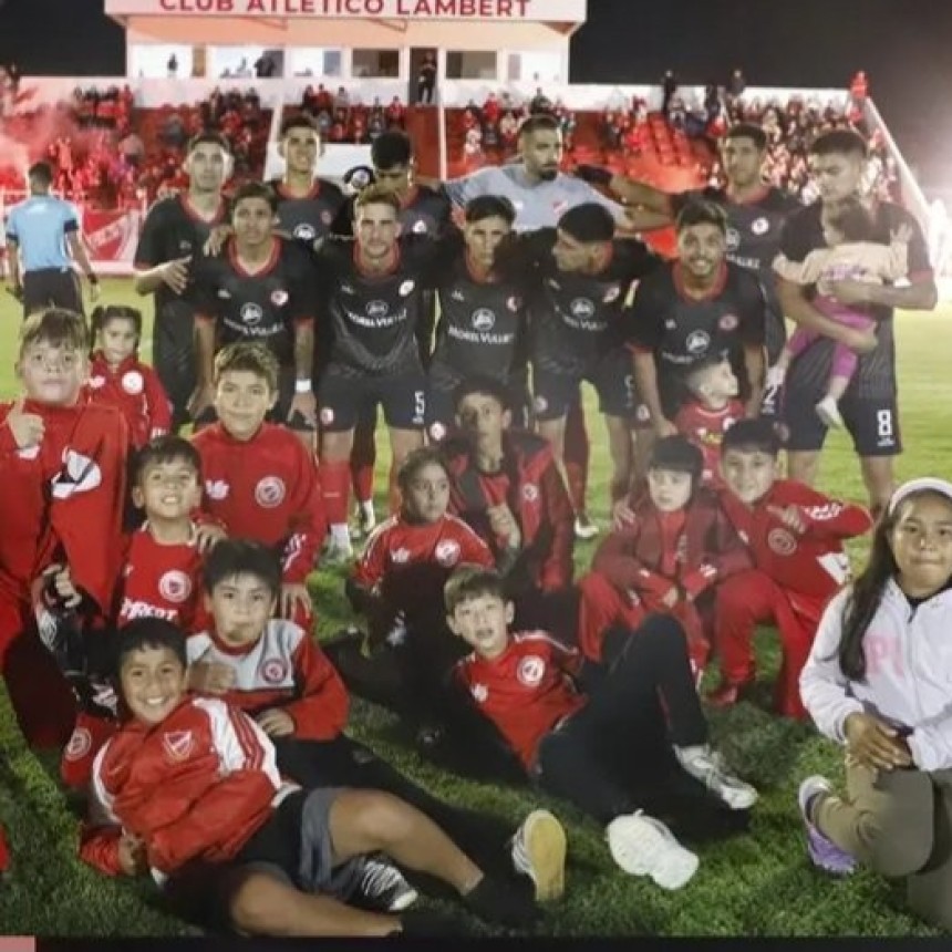 LAMBERT PERDI&Oacute; POR PENALES