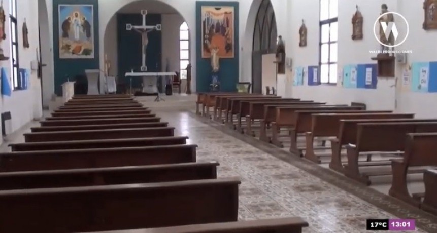 LA MISA SIGUE CELEBRÁNDOSE CON PROTOCOLO SANITARIO