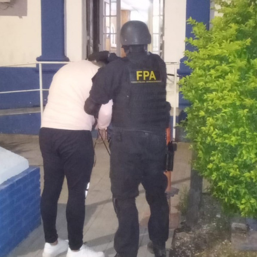 TRES DETENIDOS POR LA FPA EN MONTE BUEY