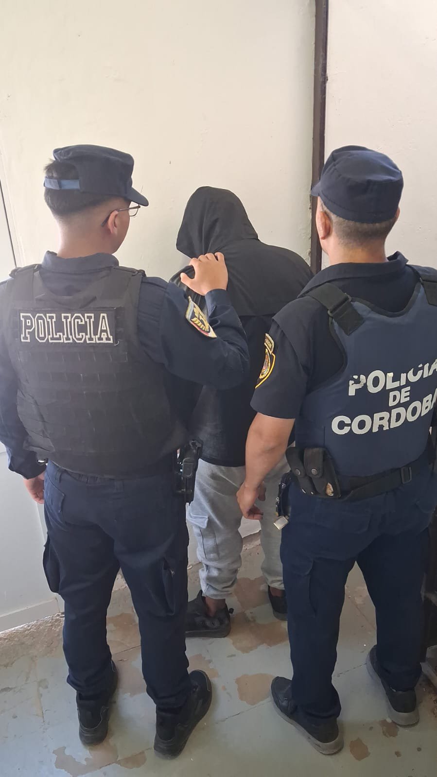 DOS DETENIDOS EN LABORDE