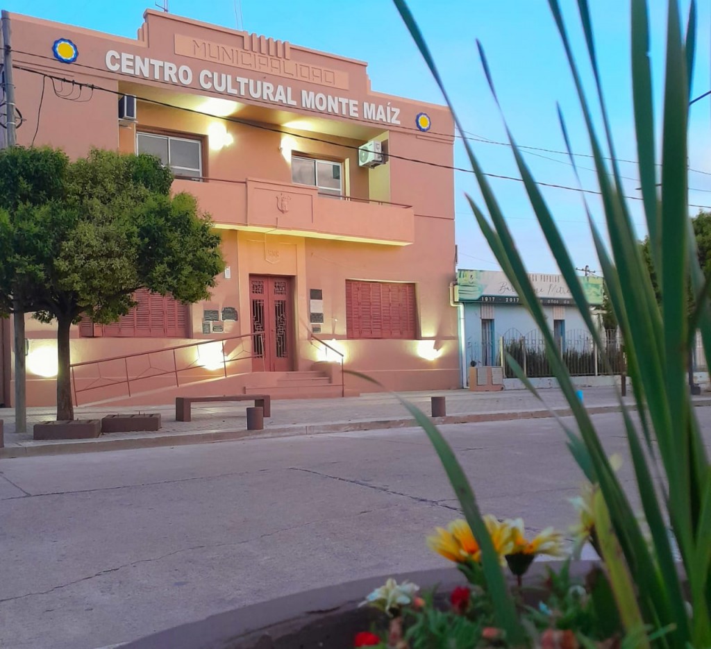 MONTE MA&Iacute;Z IMPULSA LA FORMACI&Oacute;N ART&Iacute;STICA