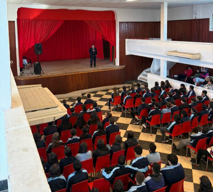 EL COMISARIO LIBRA HABL&Oacute; DE LA CHARLA EN PASCANAS