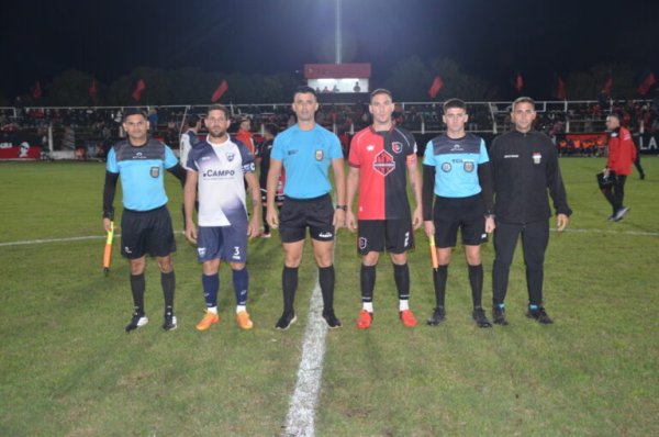 SE JUGARON DOS PARTIDOS M&Aacute;S DE LA FECHA 4