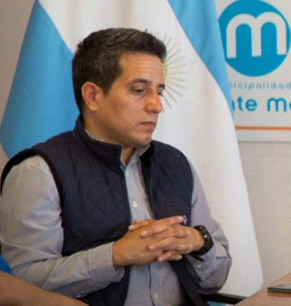 LAS ESCUELAS NO SON EL PROBLEMA: SON LAS QUE RECIBEN LOS PROBLEMAS