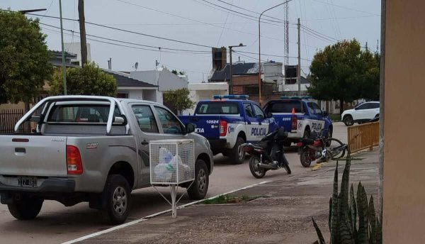 AHORA AMENZAS Y PINTADAS EN UNA ESCUELA DE SAN MARCOS SUD