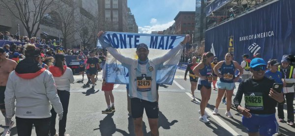 EL PIPI CORRI&Oacute; LA MAJORS DE BOSTON