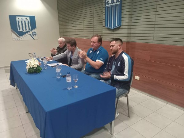 GIANFRANCO NEBBIA ES EL NUEVO PRESIDENTE DE ARGENTINO