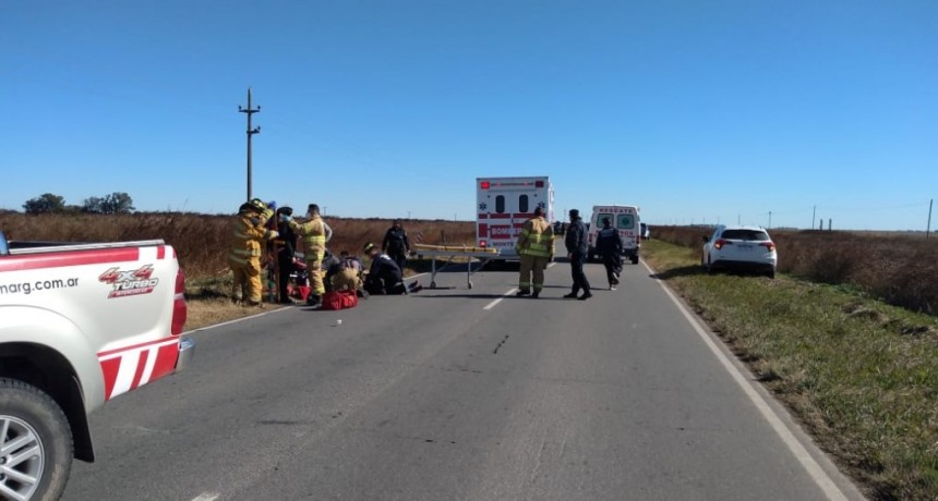 2 PERSONAS LESIONADAS TRAS CAÍDA DE LA MOTO