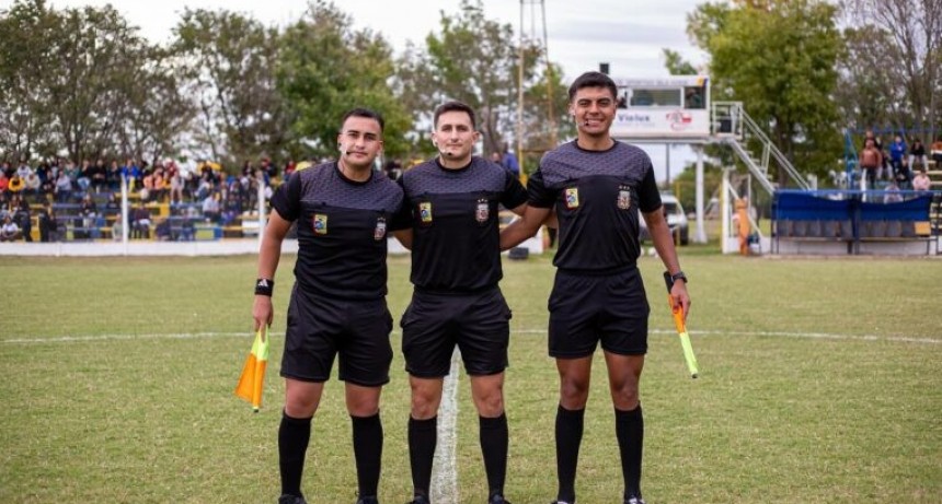 LOS ÁRBITROS DE RESERVA Y PRIMERA