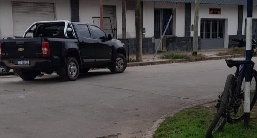 COLISIÓN ENTRE CAMIONETA Y BICICLETA