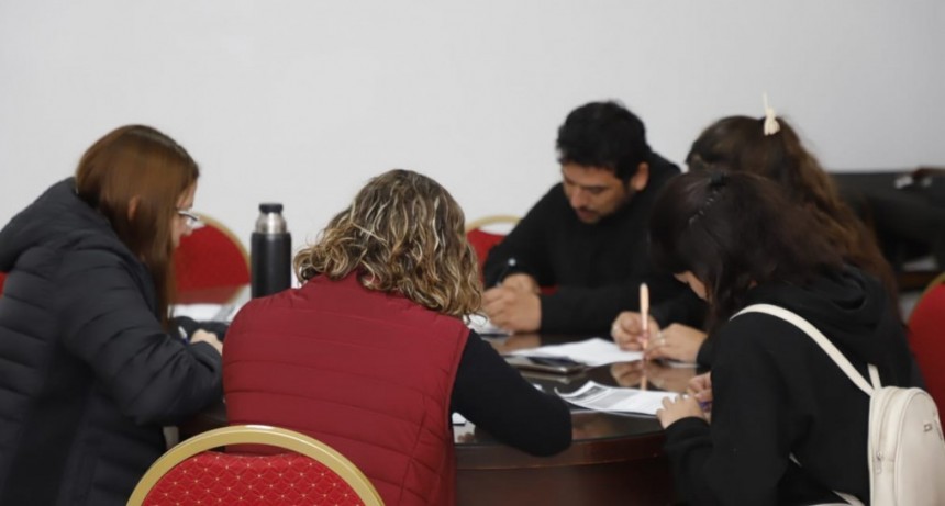 EL CURSO PARA LA OBTENCIÓN DE LA LICENCIA DE CONDUCIR