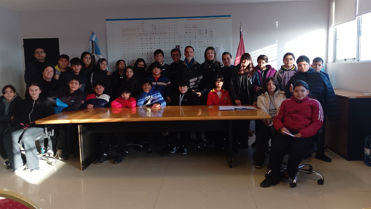 ESTUDIANTES DEL IPEM N&deg;126 VISITARON EL CONCEJO