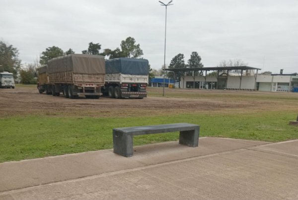 LA PROBLEM&Aacute;TICA DE LOS CAMIONES EN EL PUEBLO
