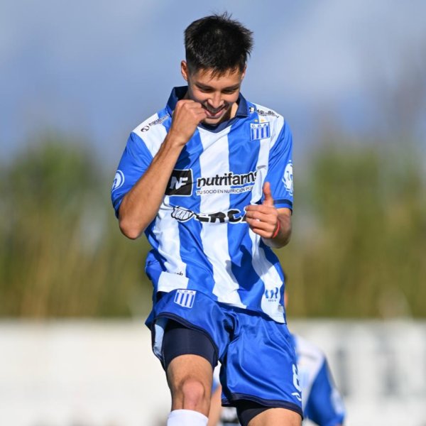 ARGENTINO GOLE&Oacute; EN EL MODESTO MARRONE