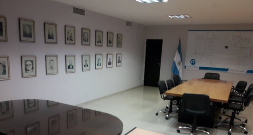 ESTA NOCHE SESIÓN MIXTA DE CONCEJO