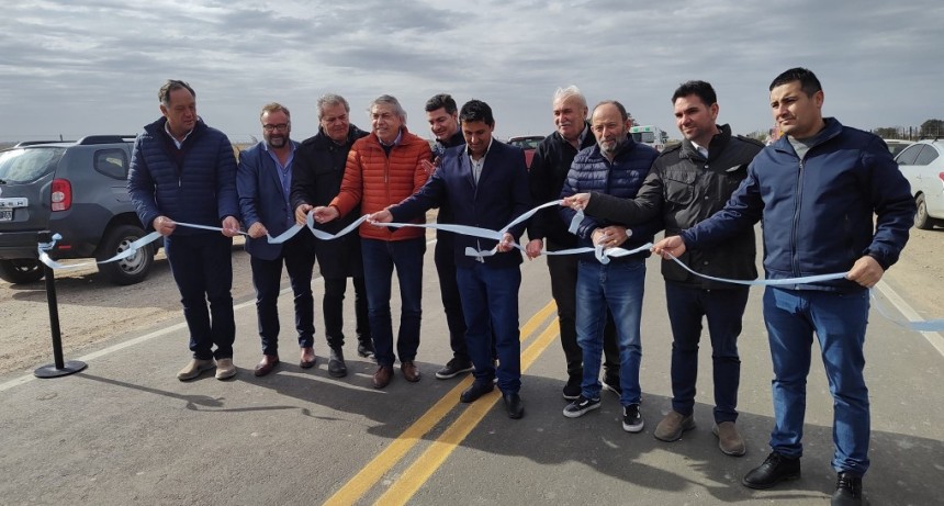 INAUGURACIÓN DE LA RUTA A COLONIA BARGE