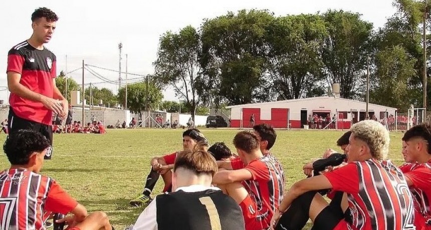 INDEPENDIENTE DE PASCANAS YA TIENE DT