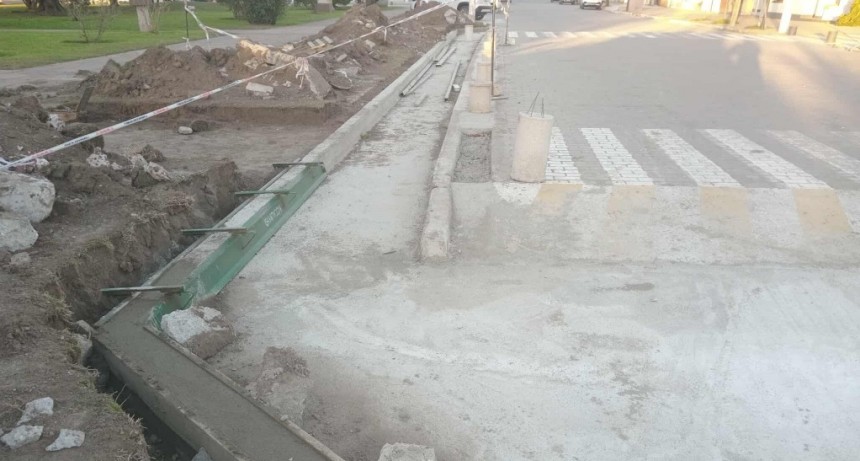 AVANZA LA AMPLIACIÓN DEL DESAGÜE DEL CENTRO