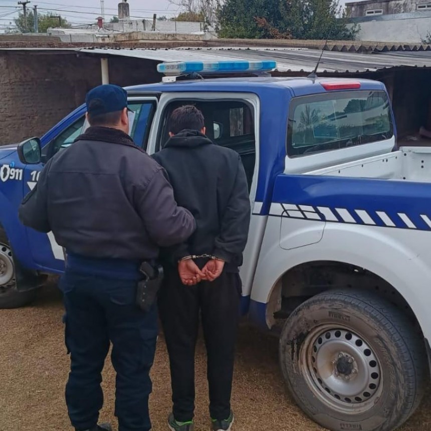 DETENCIÓN EN FLAGRANCIA POR ROBO DE MOTO