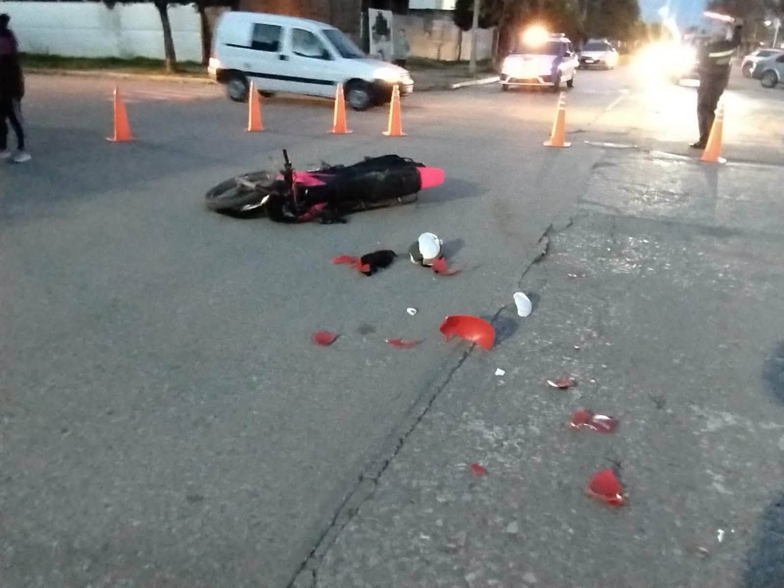 LABORDE: MOTO IMPACT&Oacute; CONTRA UN AUTO