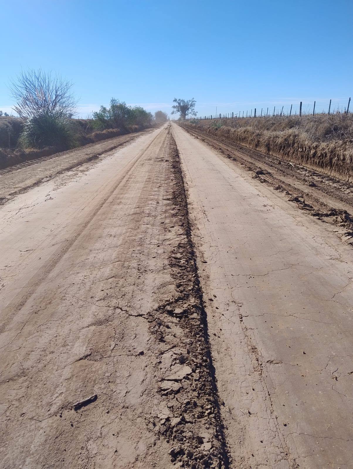 OBRA CONCLUIDA EN EL CAMINO RURAL S331