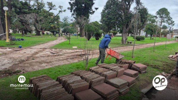 RESTAURACI&Oacute;N DE LA PLAZA JOS&Eacute; DE SAN MART&Iacute;N