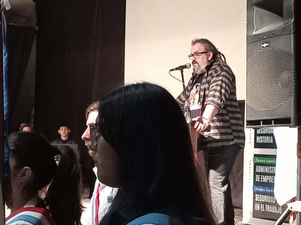 EL FEDERALISMO Y LA EDUCACI&Oacute;N P&Uacute;BLICA BAJO LA LUPA