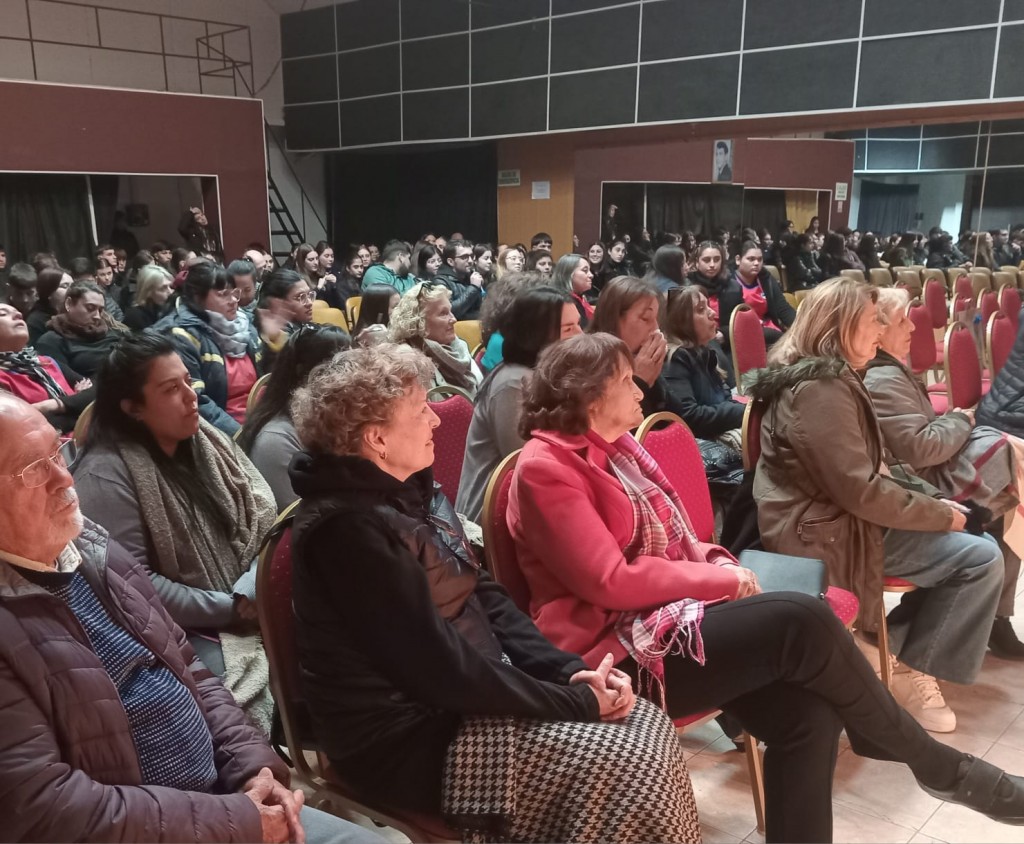 NOCHES DE TEATRO EN LA CASA DE LA HISTORIA Y LA CULTURA DEL BICENTENARIO